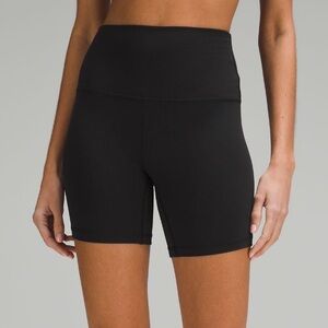 Lululemon Align High-rise Short 8” size 6
